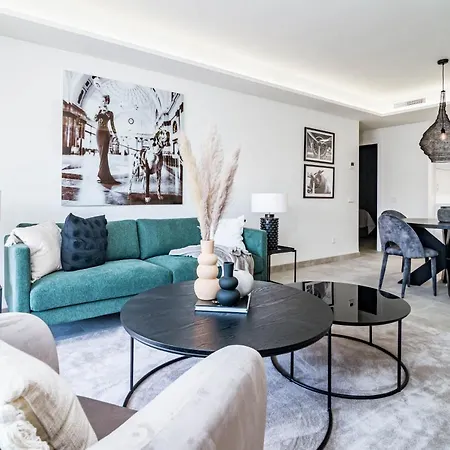 Inf27e- By Roomservices *