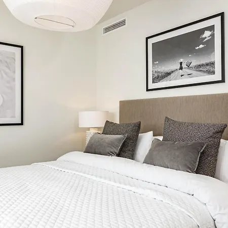 Inf27e- By Roomservices