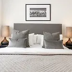 Apartament Inf2.7e- By Roomservices *