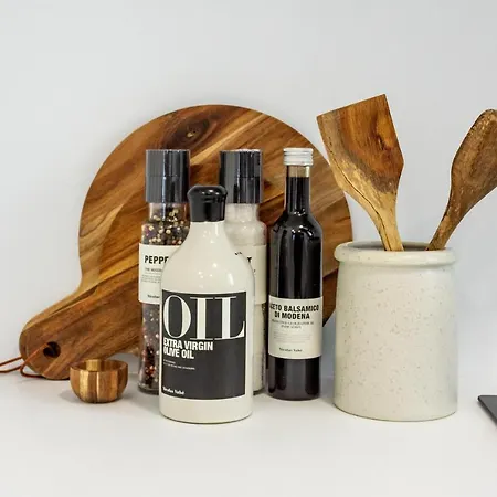 Apartment Inf27e- By Roomservices *