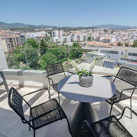 Inf27e- By Roomservices Apartment