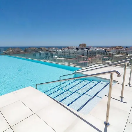 Inf2.7e- By Roomservices Daire *